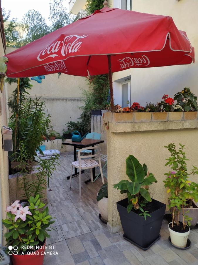 Hotel Les Coquelicots Montrouge Exteriér fotografie